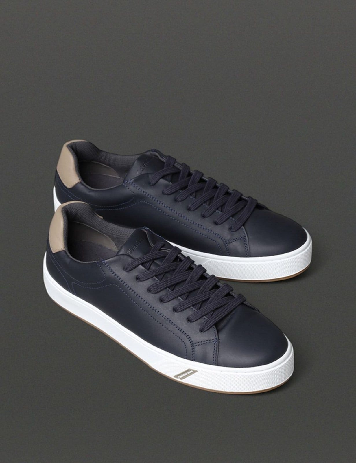 Vista 2 Tênis Masculino Palito Clean Casual Calvin Klein Jeans - Marinho Calvin Klein Jeans azul marinho