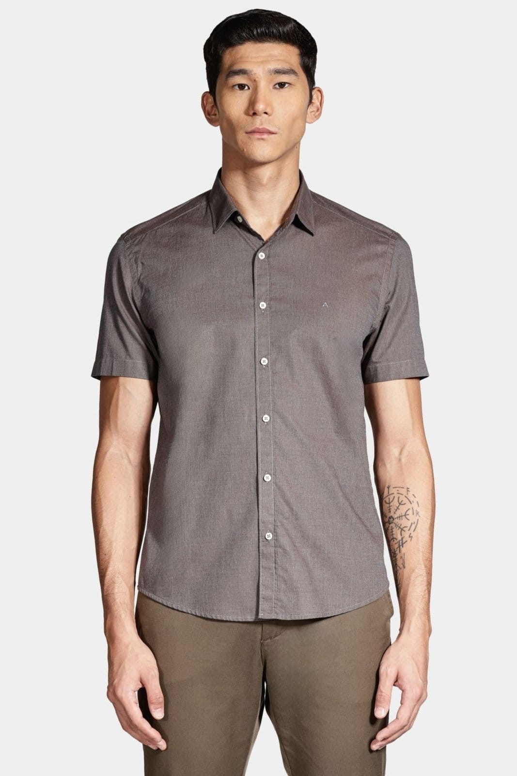 Camisa Aramis Manga Curta Regular Fil a Fil Antilia Café