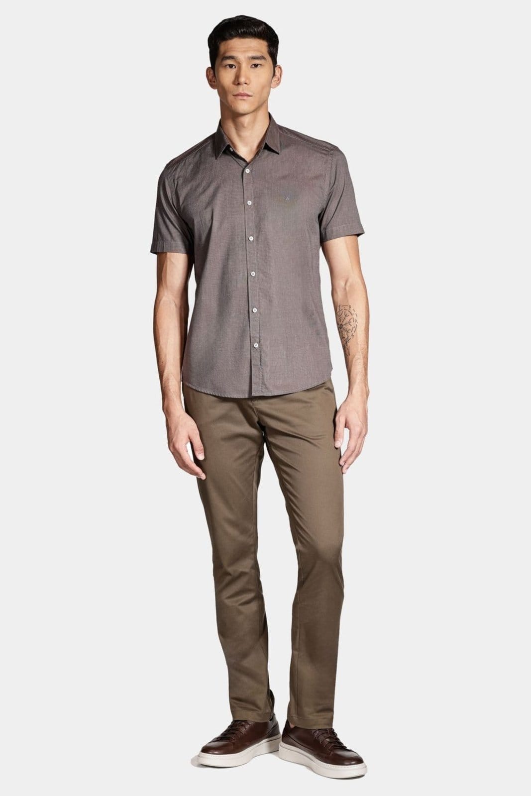 Vista 2 Camisa Aramis Manga Curta Regular Fil a Fil Antilia Café Aramis incolor