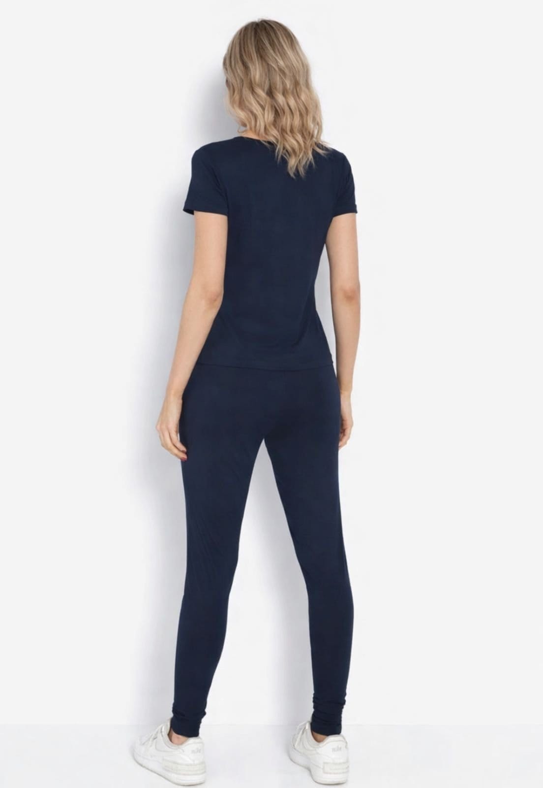 Vista 2 Conjunto Maria Paes Calça e Blusa Marinho com Viés Mescla Maria Paes azul marinho