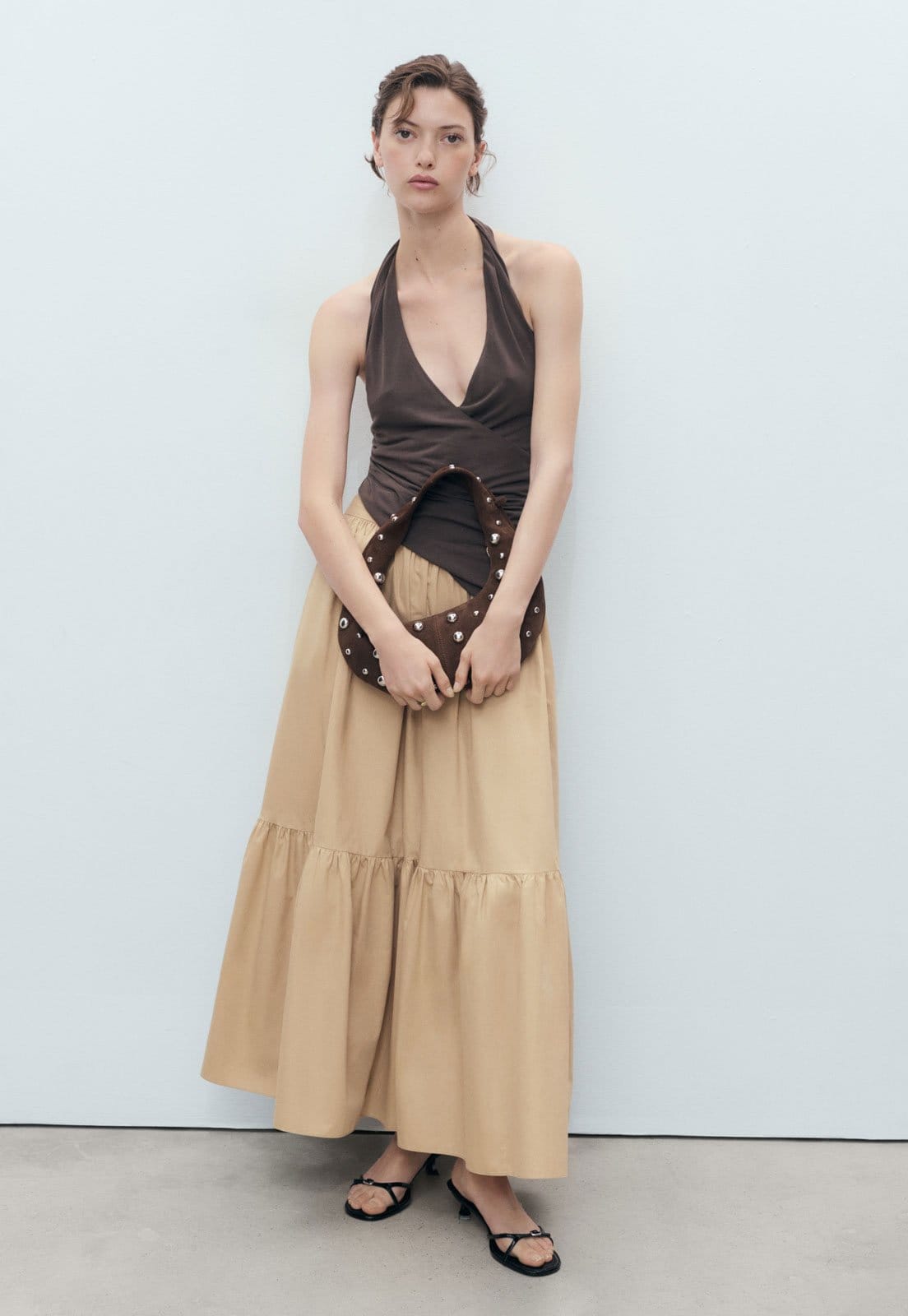 Vista 2 Saia Feminina Mango Daiquiri Longa Mango bege