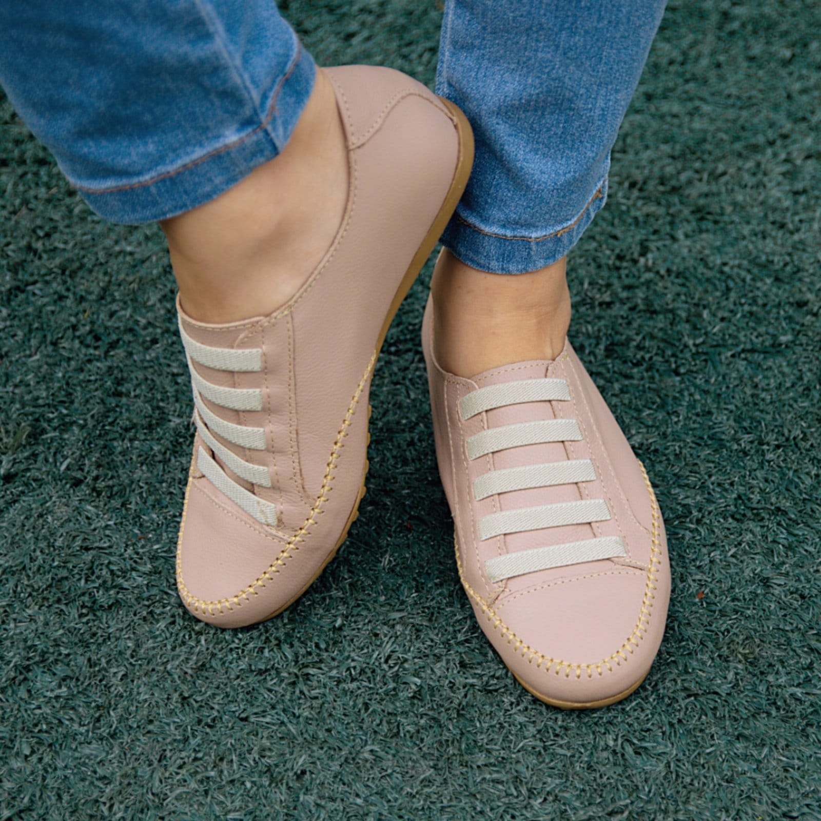 Vista principal Tênis Mocatênis Coleção Paola Ferrara - COURO - TODO FORRADO - Cod801 Amore diRavena nude