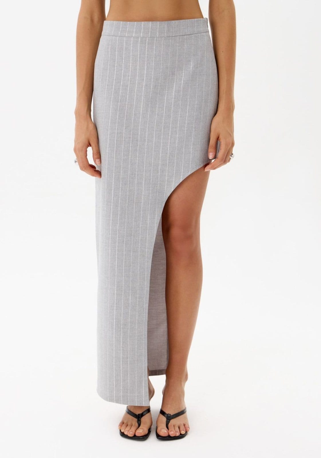 Vista 2 Saia Super Midi Alfaiataria Assimétrica Risca de Giz My Favorite Things verde