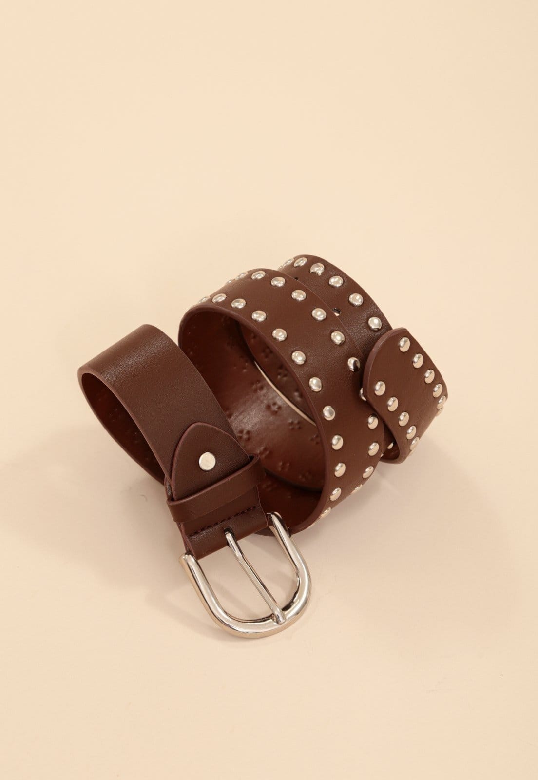 Cinto Em PU Com Tachas E Fivela