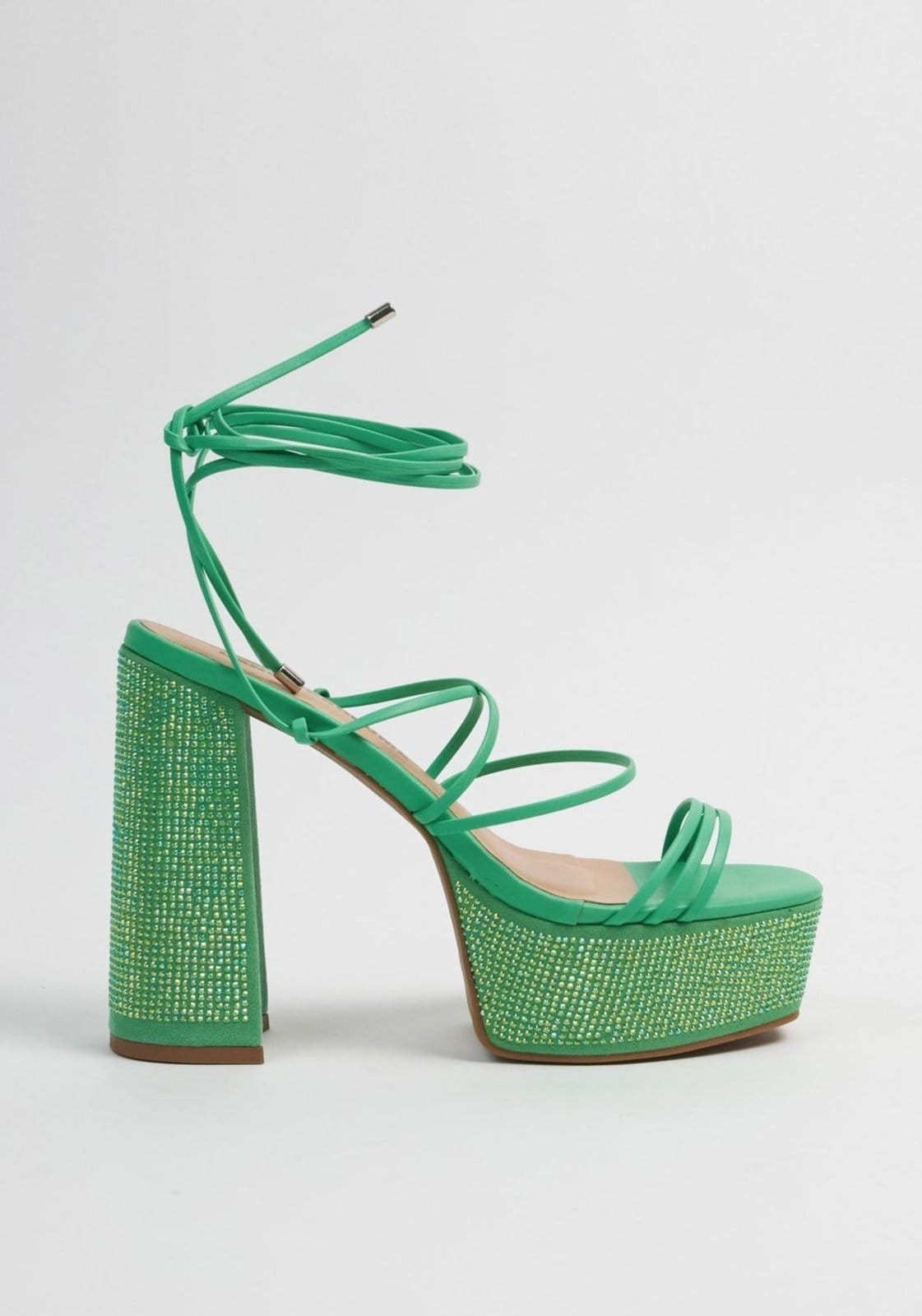 Vista principal Sandália Meia Pata Com Hot Fix Lança Perfume verde