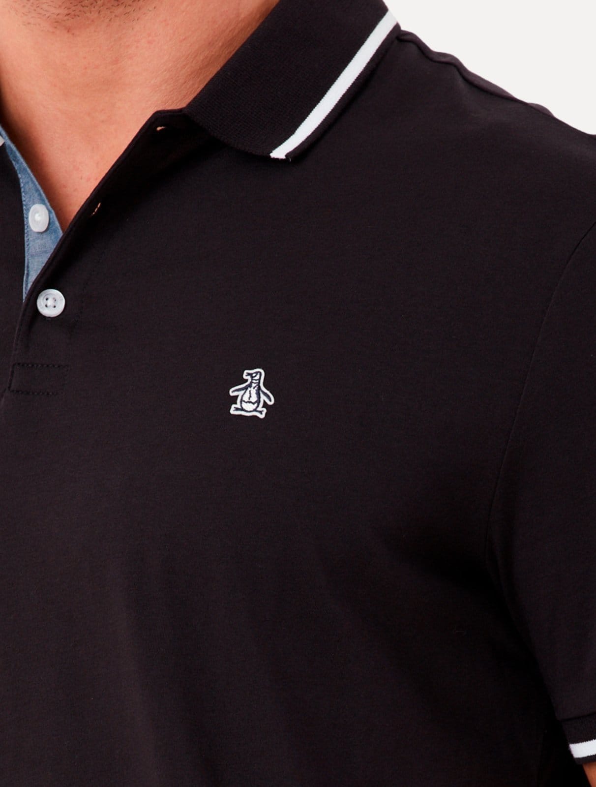 Vista 2 Polo Original Penguin Masculina Malha Jersey Lisa Frisos Preta Original Penguin preto