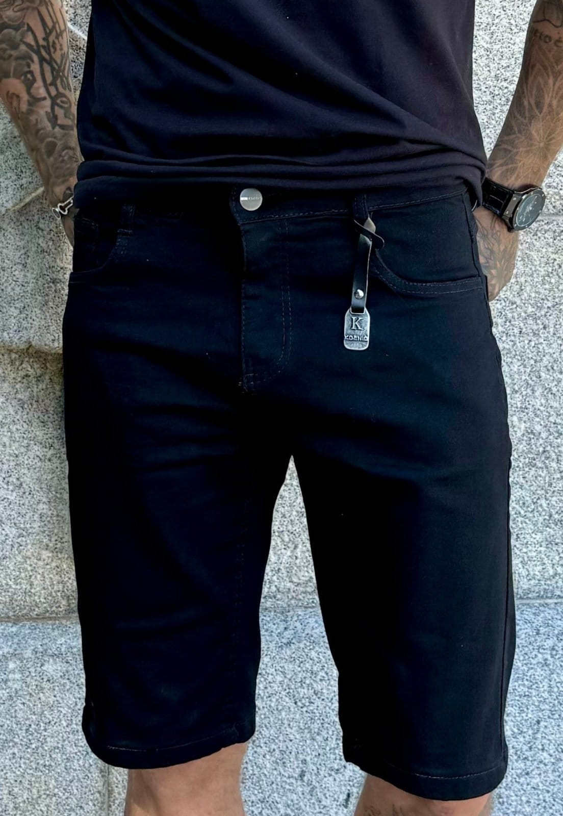 Vista principal Bermuda Masculina Sarja Preta Koenig Patria Brasil preto