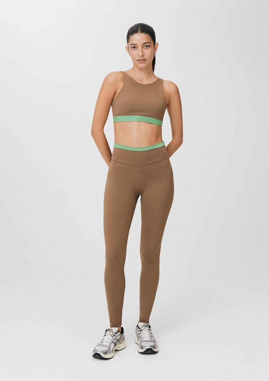 Vista principal Calça Legging Esportiva Feminina Cintura Alta Hering HERING SPORTS marrom