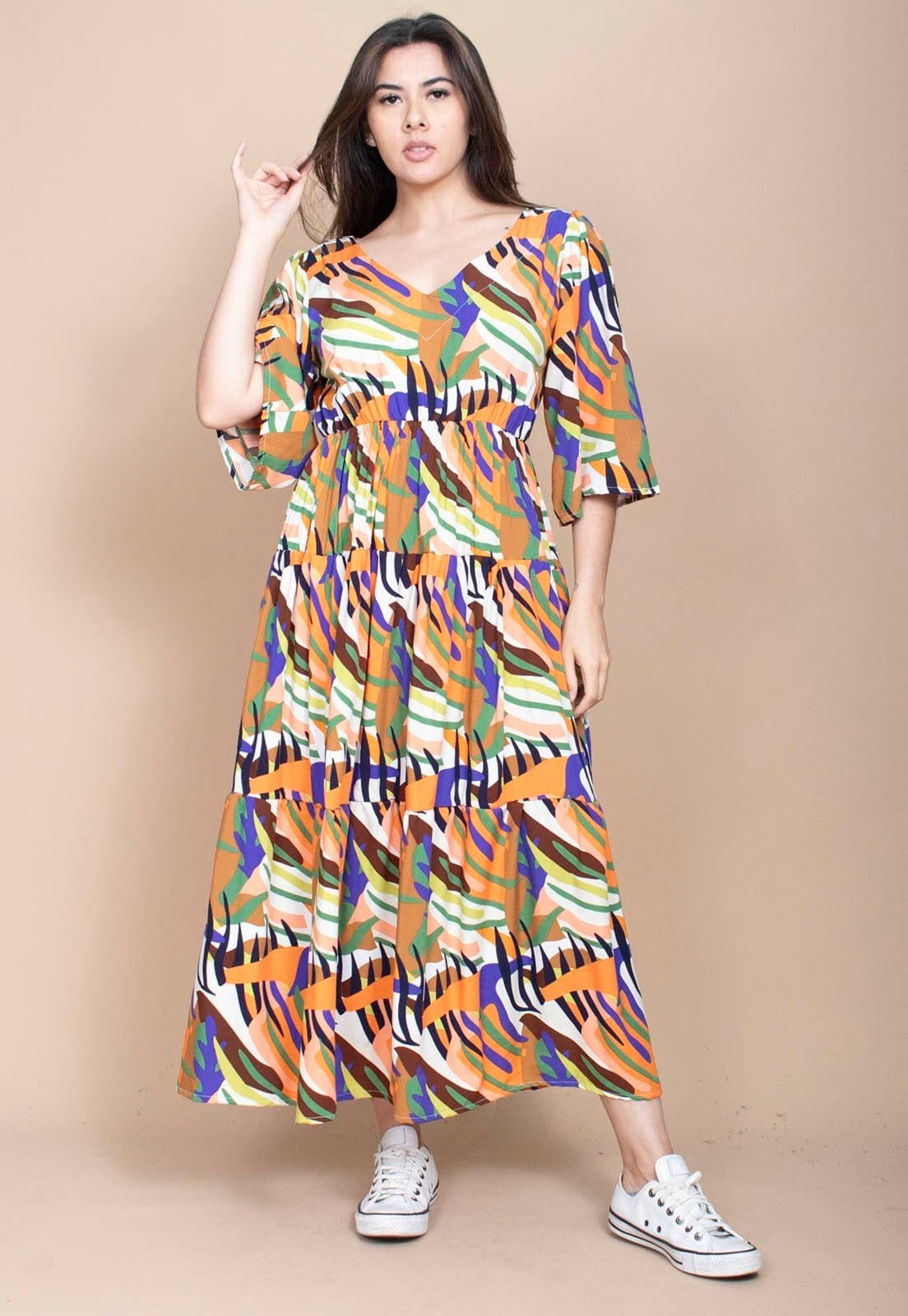 Vestido Longo Cabanafree Plano com Manga e Camadas Estampa Cores Vibrante