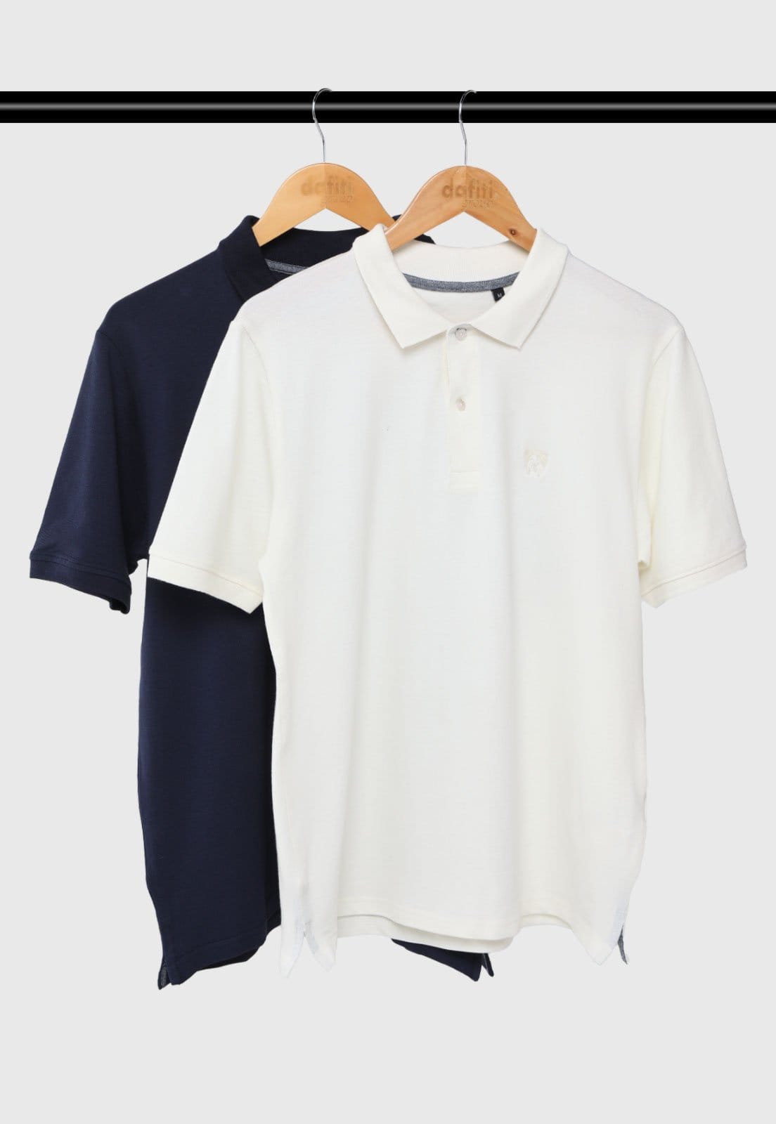 Vista principal Kit 2 Camisa Polo Masculina MR Kitsch Slim Off-white e Azul Marinho MR. KITSCH off-white white