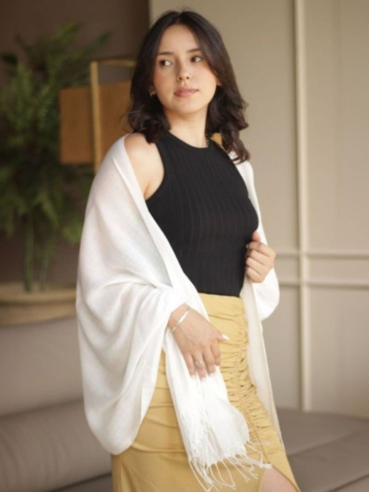 Pashmina Via Lessa Santiago Liso em Viscose Off White - 2