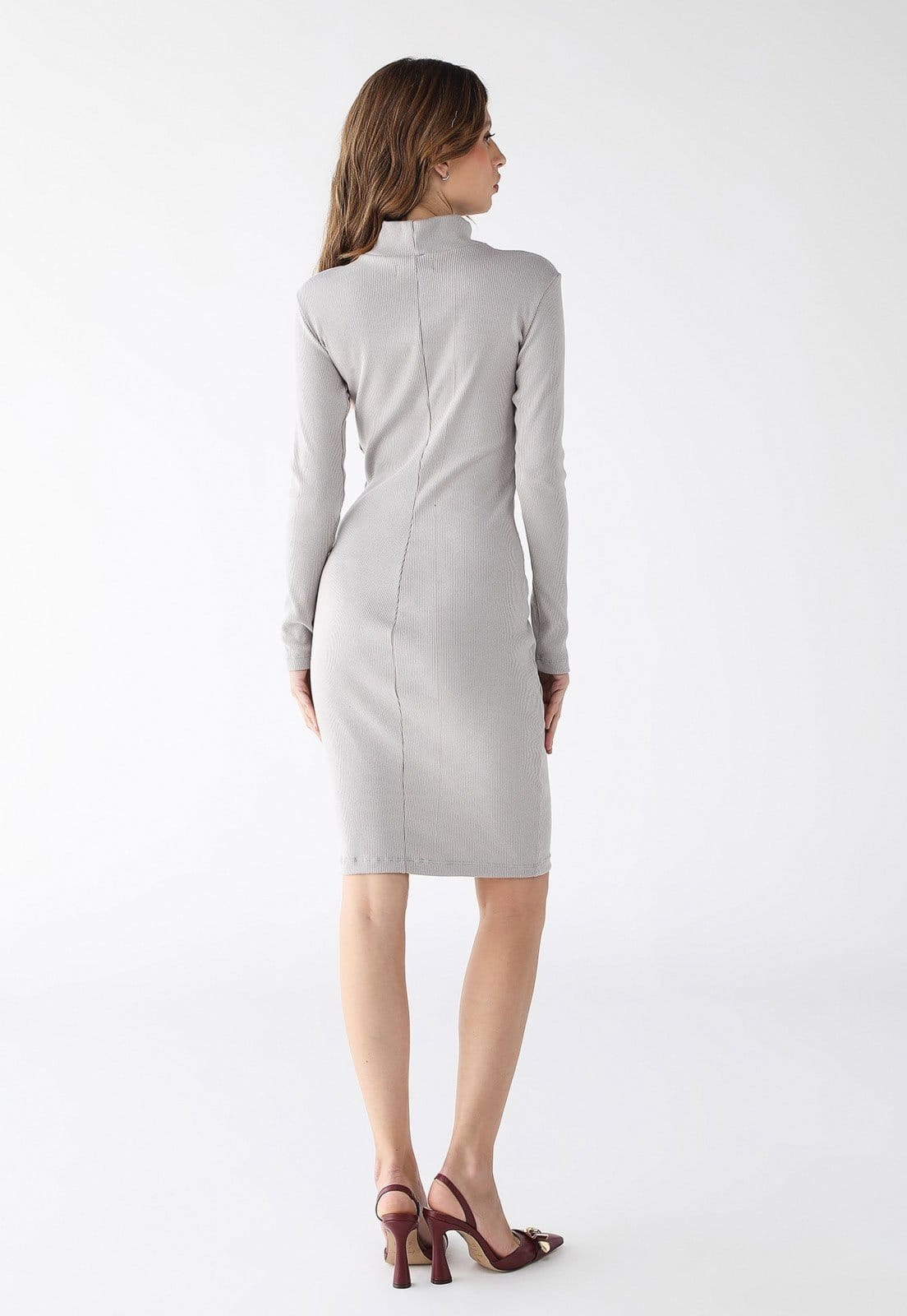 Vista 2 Vestido Curto Gola Alta Levosch Ribana Algodão Premium Claro 77VS LEVOSCH cinza