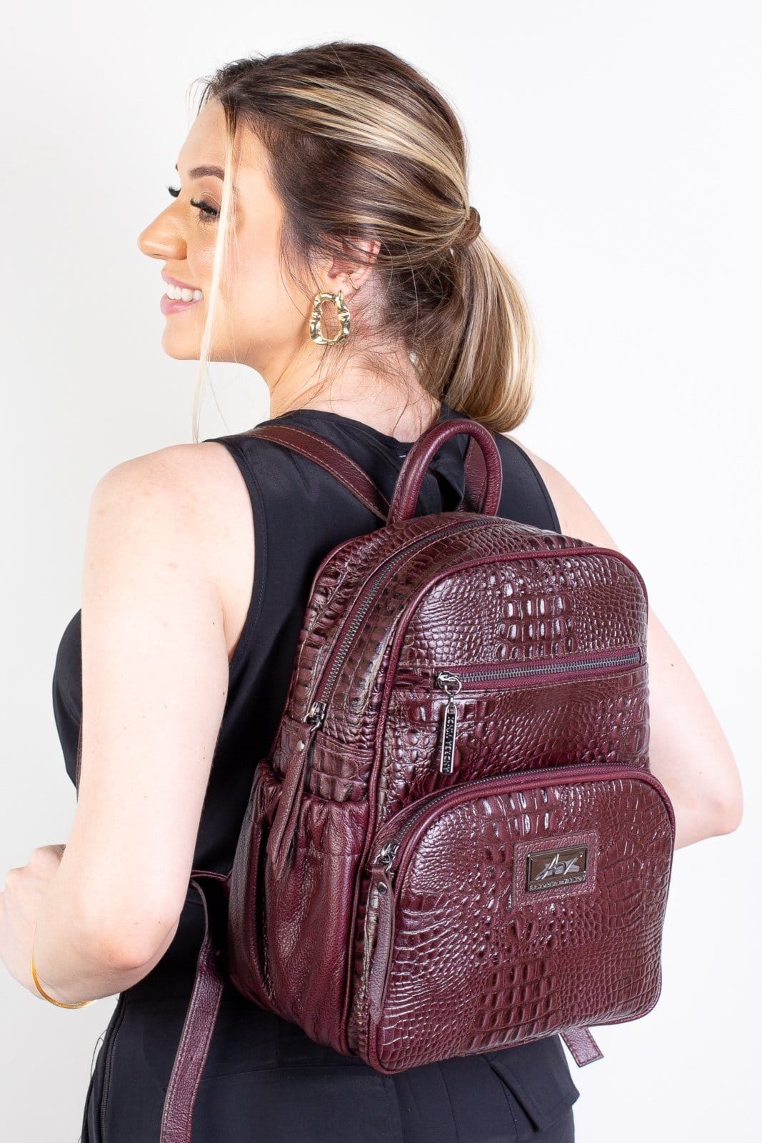 Vista 2 Mochila pequena de couro croco metais grafite Zoey - Marsala Andrea Vinci preto