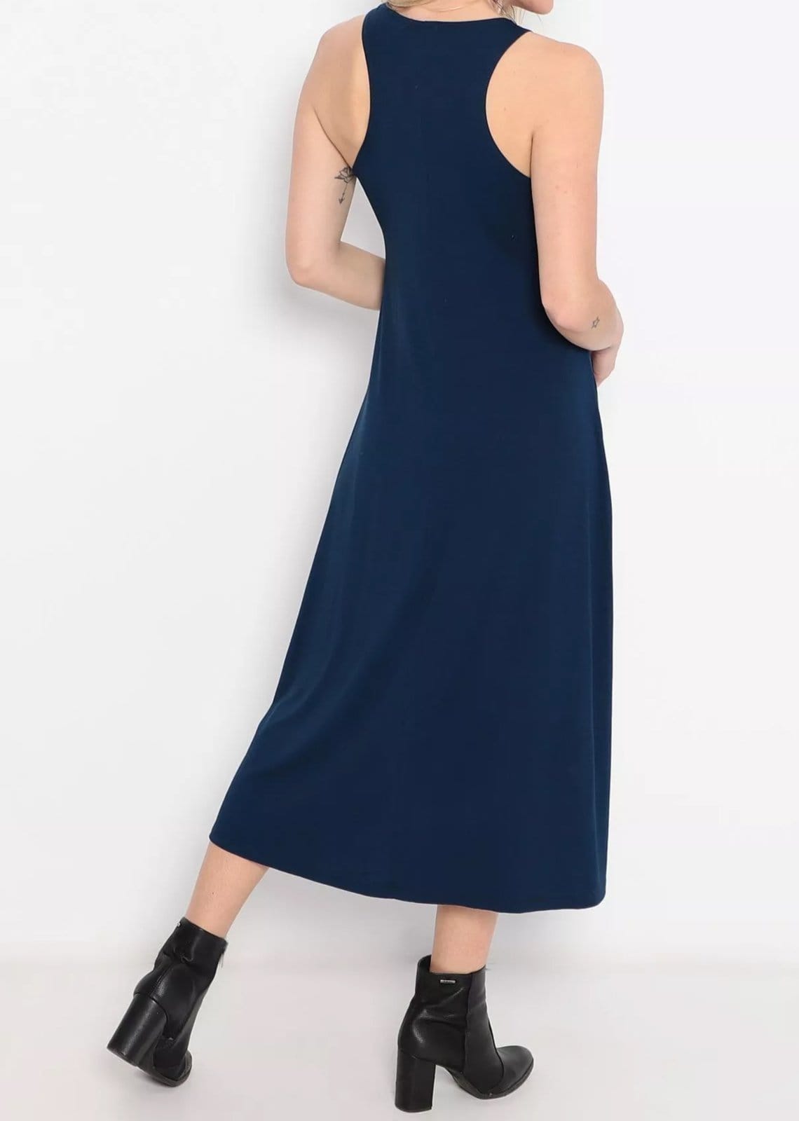 Vista 2 Vestido Maria Paes Regata Midi Marinho Maria Paes azul marinho