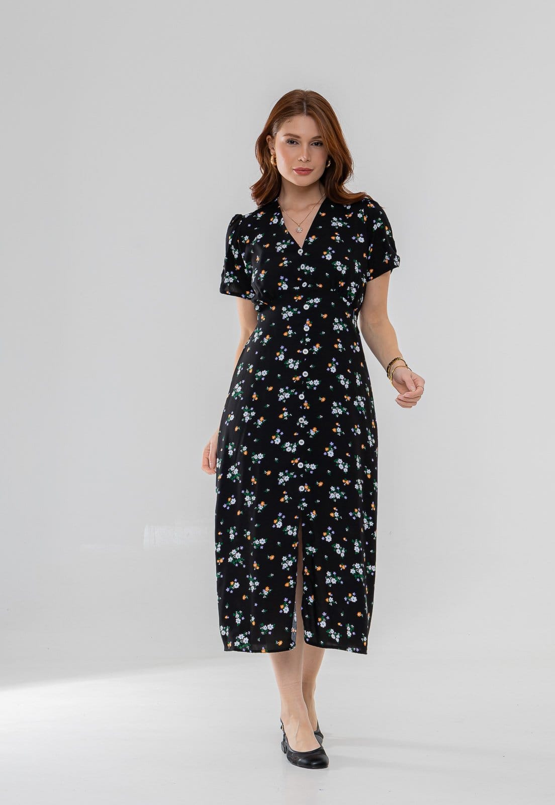 Vista principal Vestido Aura Midi Celina Viscose Floral Aura preto