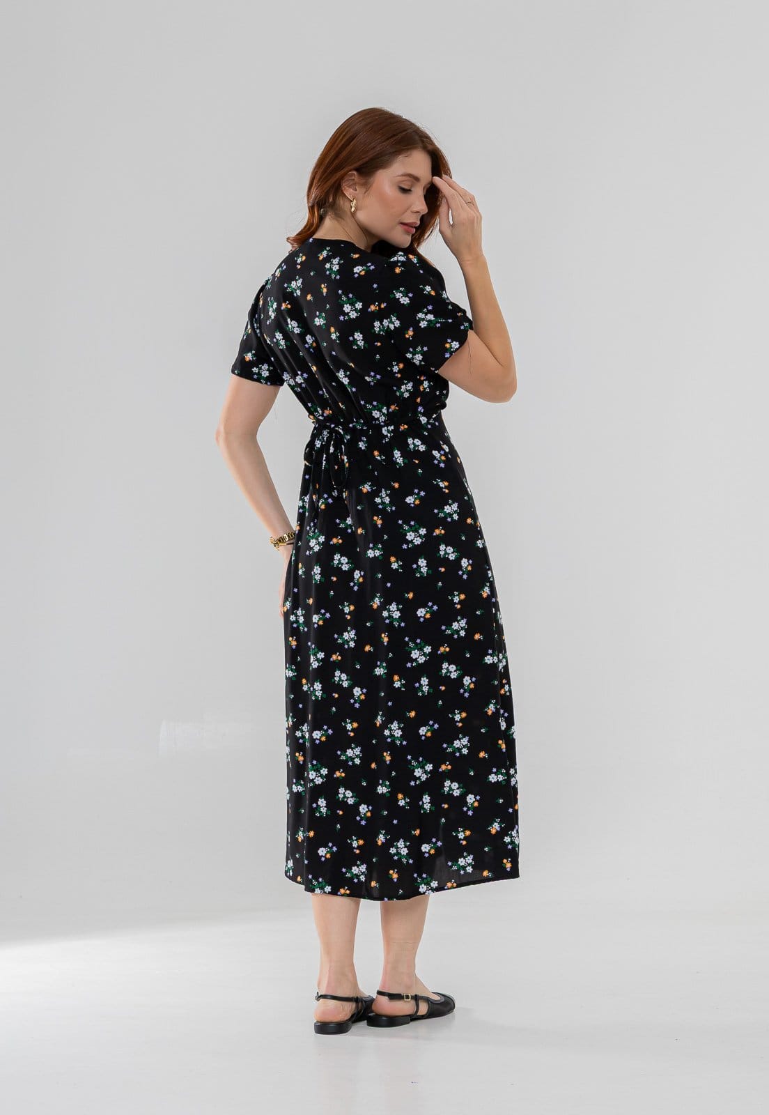Vista 2 Vestido Aura Midi Celina Viscose Floral Aura preto
