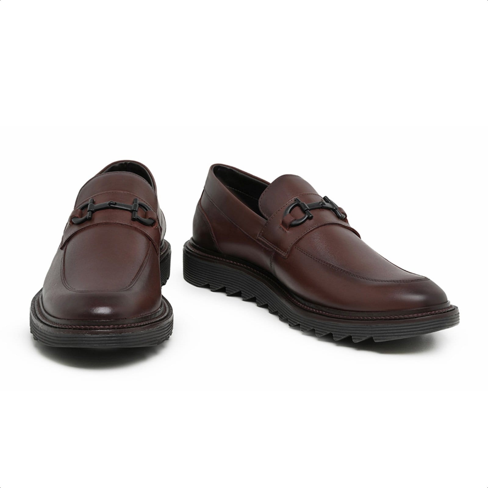 Vista 2 Sapato Loafer Malbork Marrom com Fivela e Sola de Borracha 14403 Malbork preto