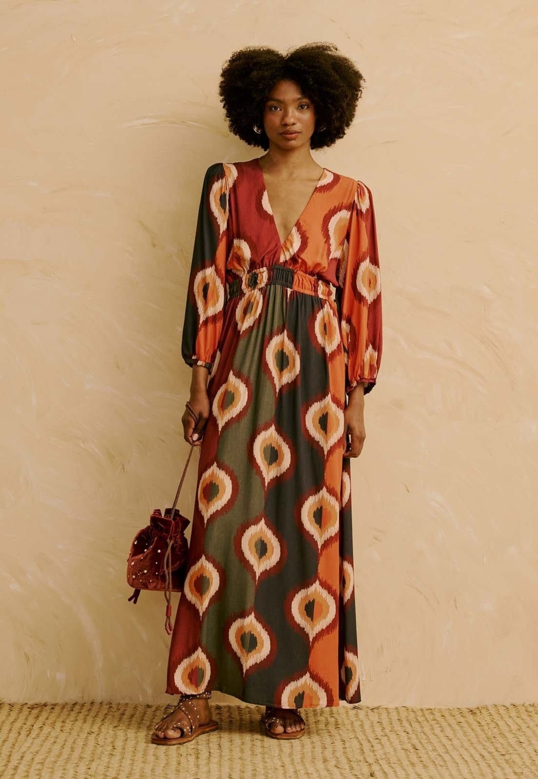 Vista principal Vestido Longo Manga Bufante Estampado Taquile CaCay marrom