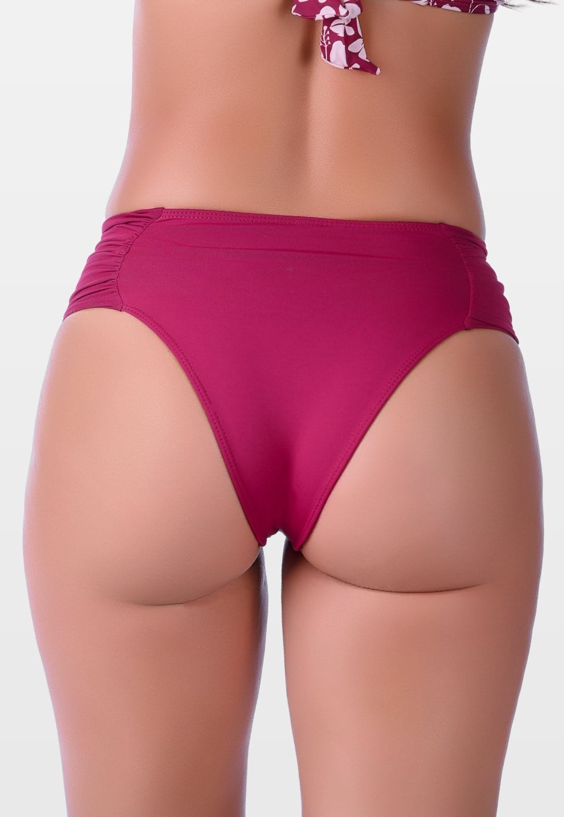 Vista 2 Calcinha de Biquíni Summer Soul Cintura Baixa Lateral Dupla Franzida Vermelha Summer Soul vermelho