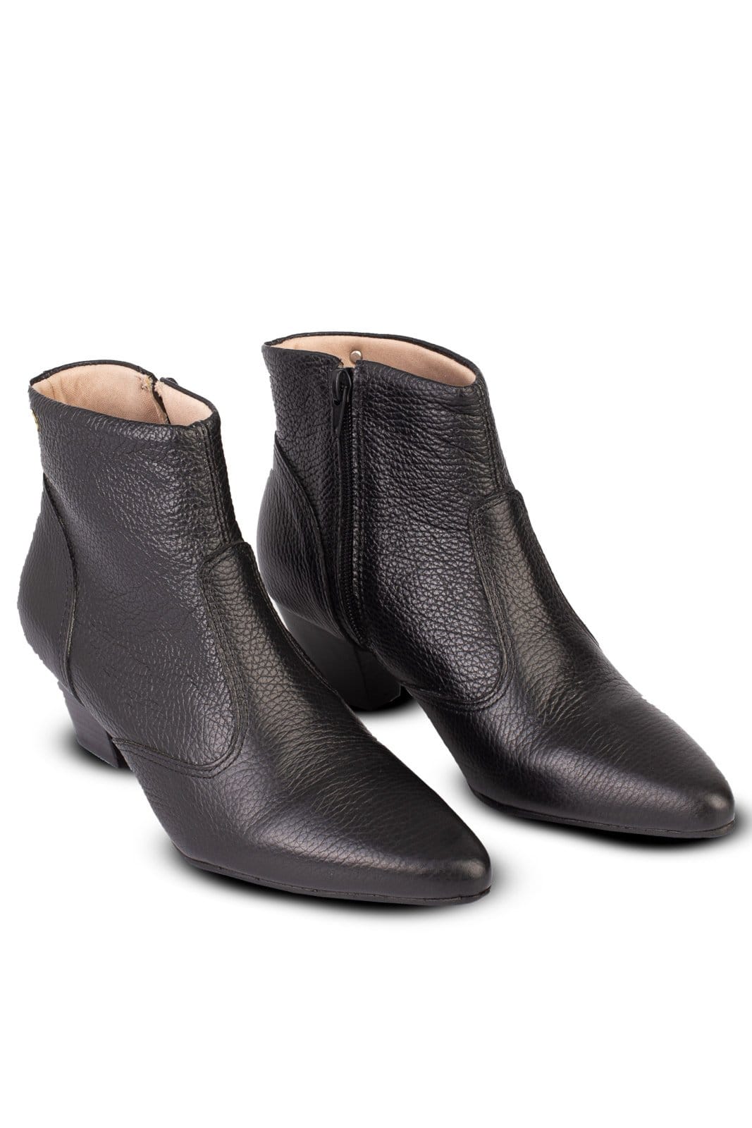 Vista 2 Bota Andrea Vinci cano curto com salto 7566 - Preta Andrea Vinci preto