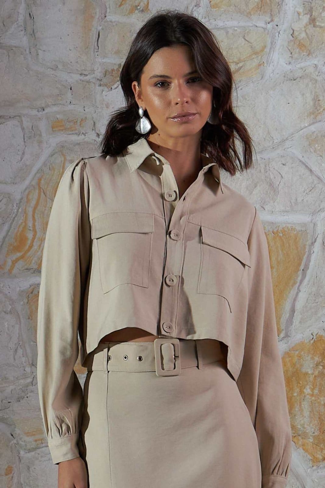 Camisa Vanibele Cropped Nude