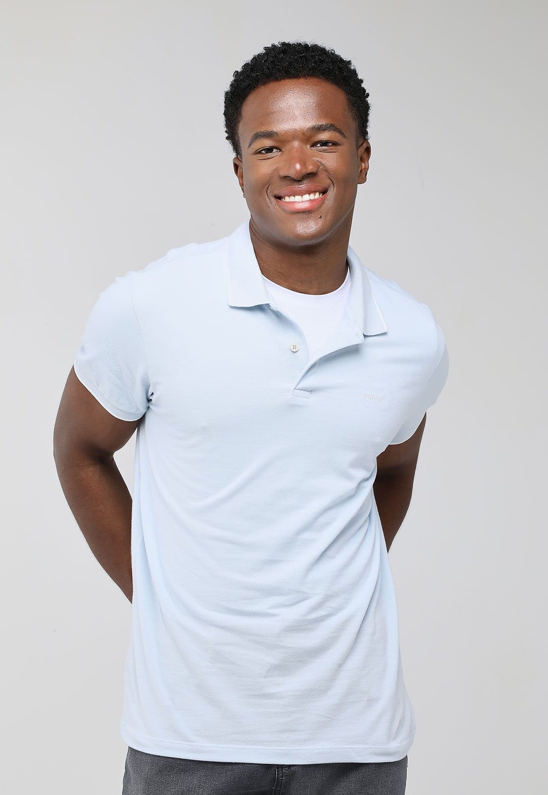 Vista principal Polo Masculina Colcci Clássica Claro Colcci azul