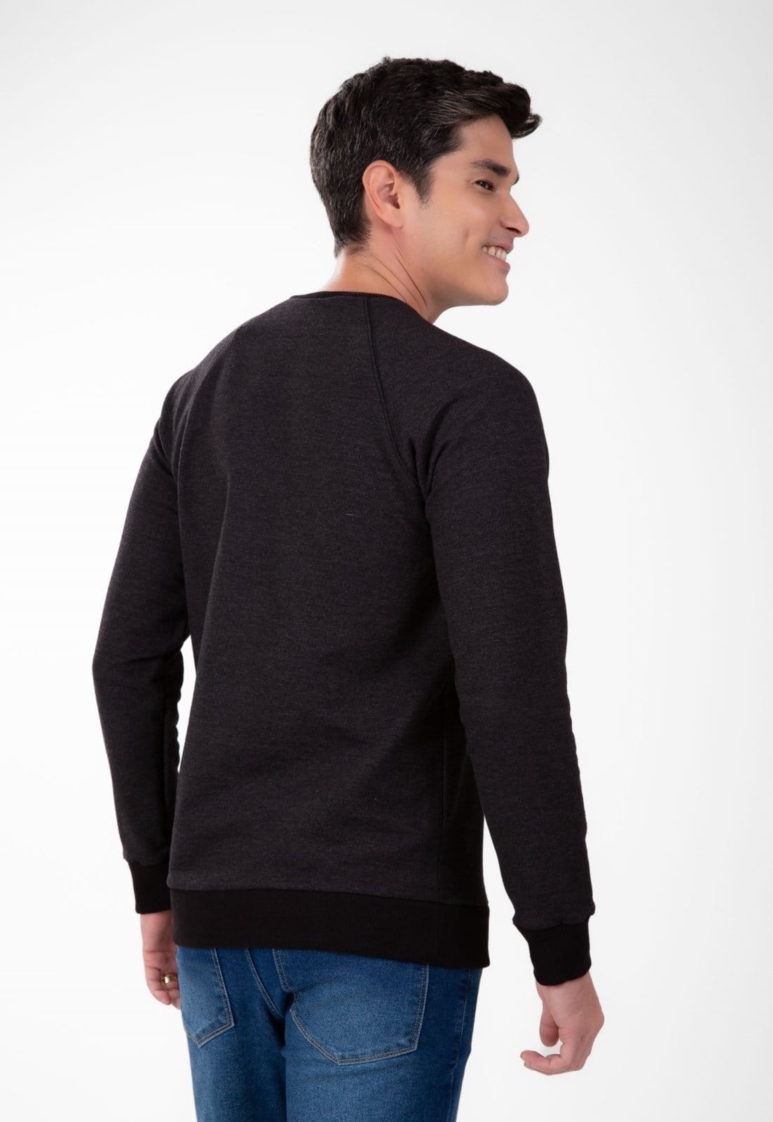 Vista 2 Blusão Traymon Manga Raglan Traymon preto