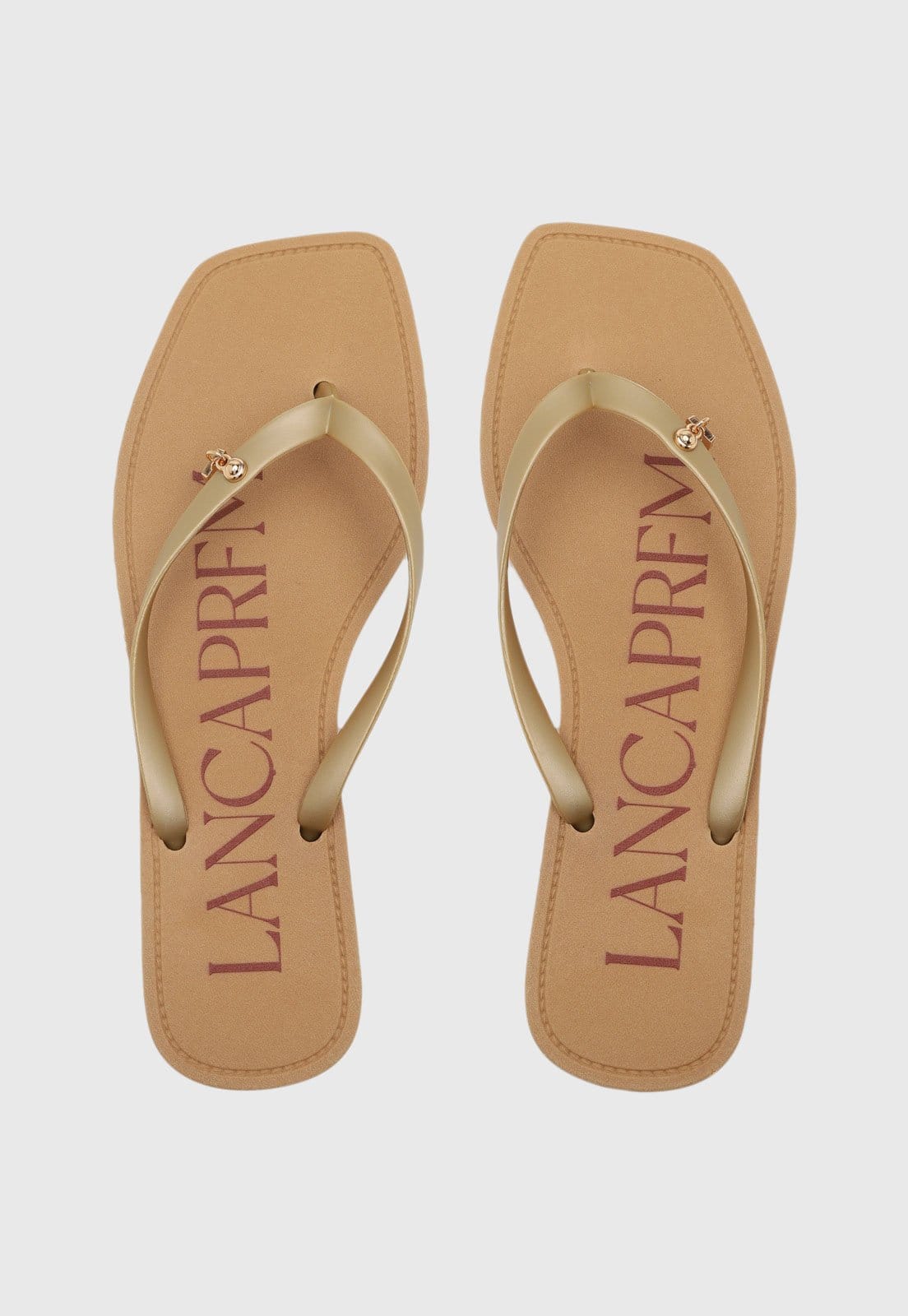 Vista principal Chinelo Dedo Feminino Lança Perfume Metalizado Lança Perfume bege