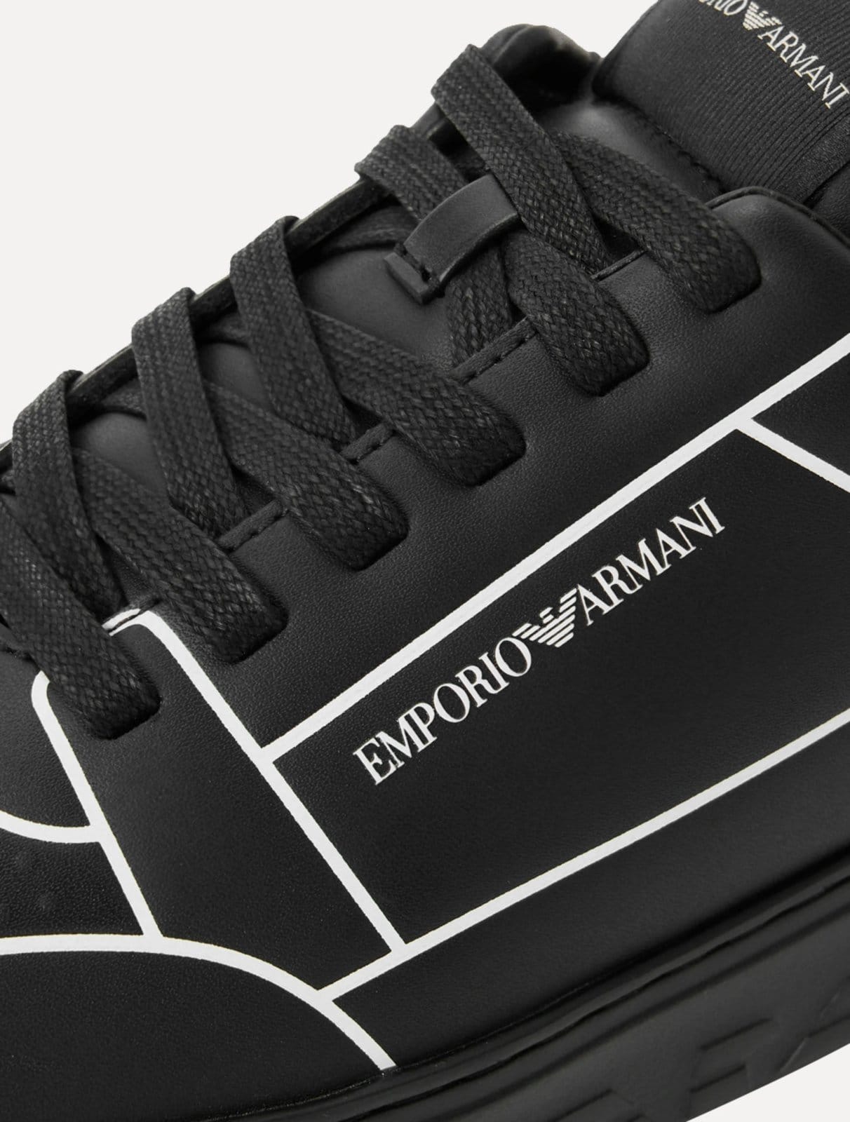 Vista 2 Tênis Empório Armani Masculino White Line Preto Emporio Armani preto white