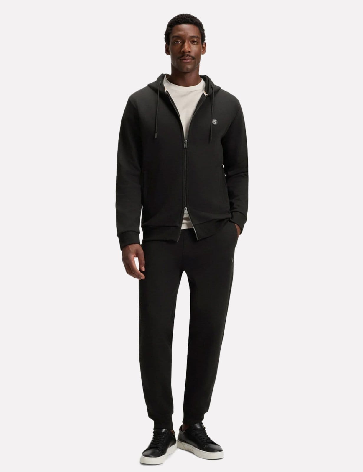 Vista 2 Calça Hugo Boss Masculina Moletom Regular C-Locsin 01 Preta Hugo Boss preto