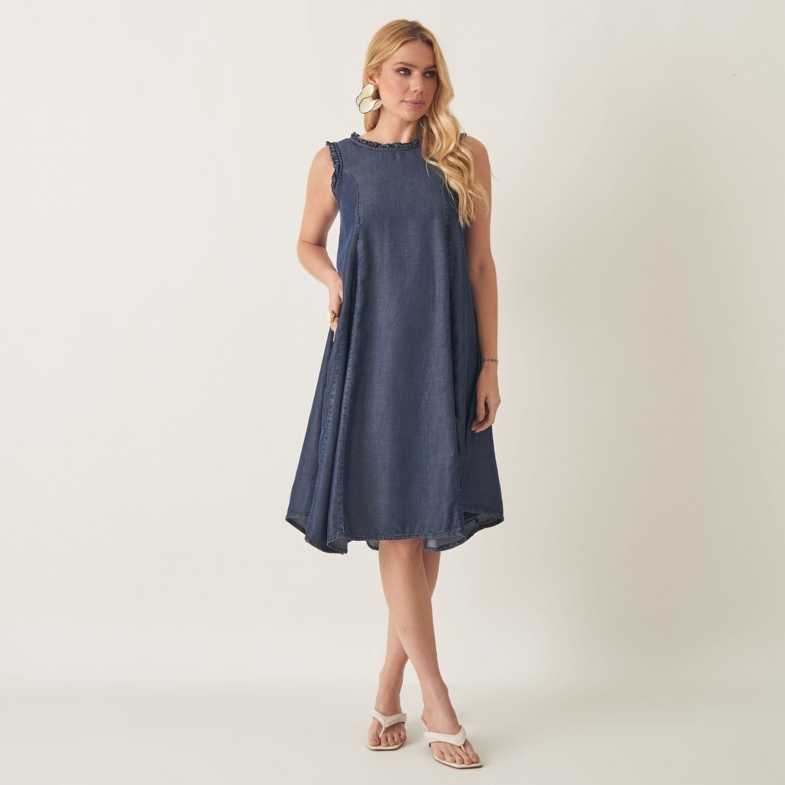 Vista principal Vestido Midi Jeans Tencel com Babadinhos Bloom azul marinho