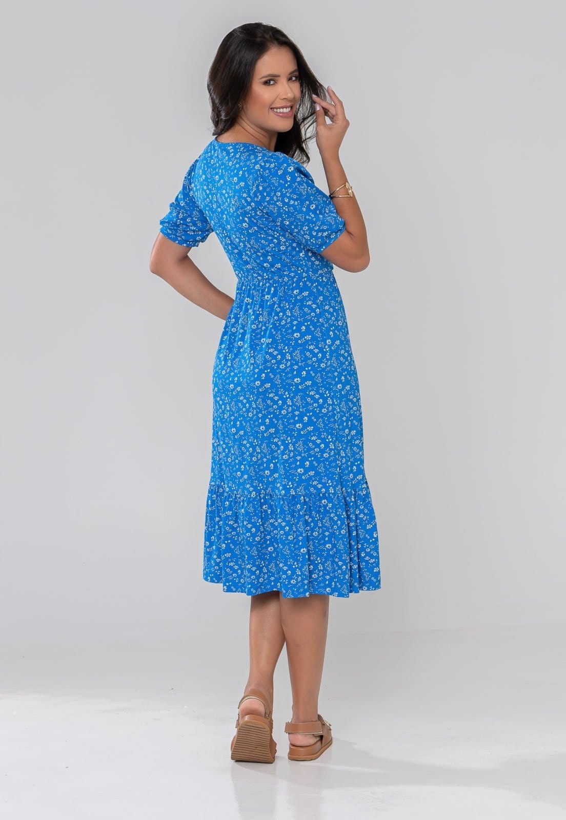 Vista 2 Vestido Aura Manuela Floral Delicado Aura azul