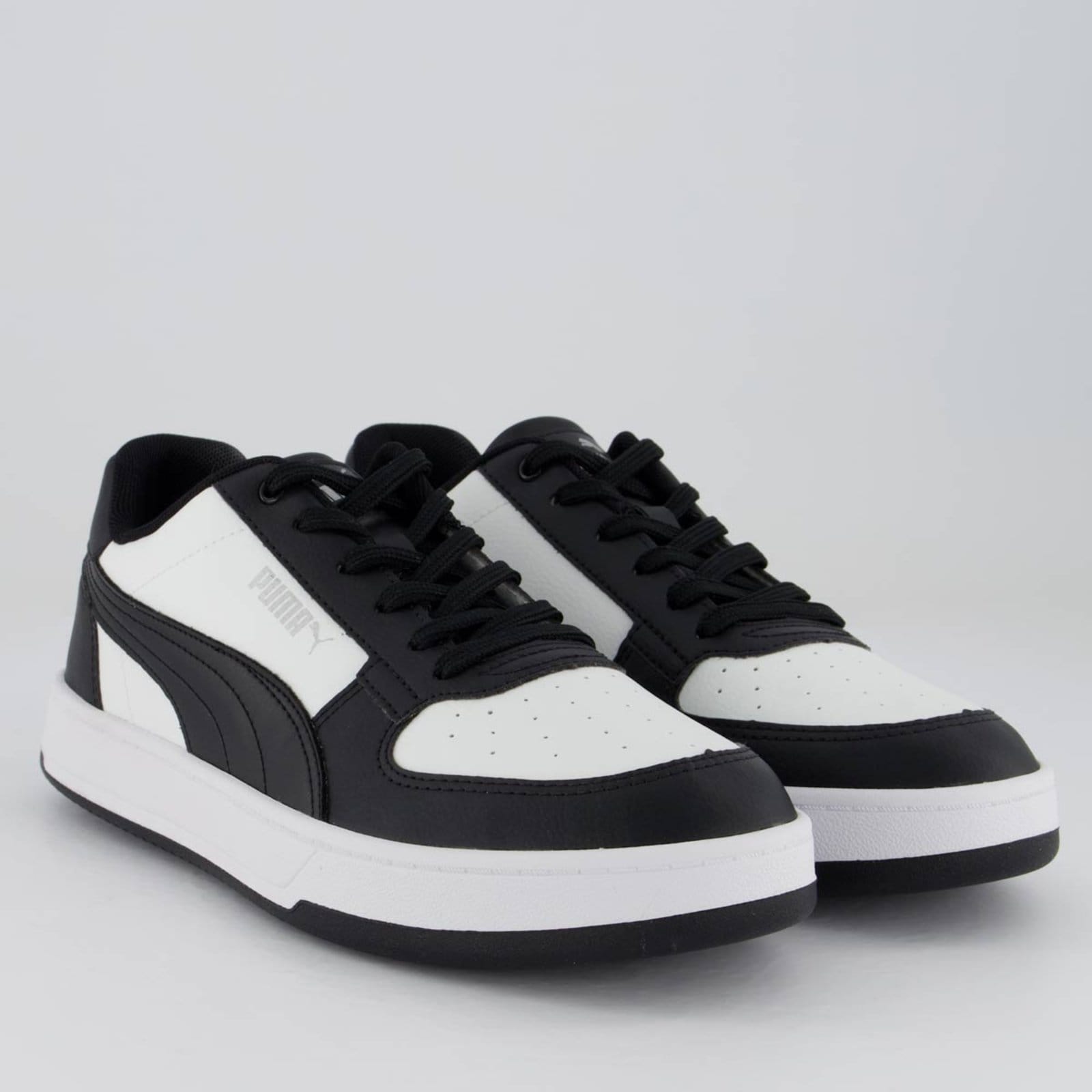 Vista 2 Tênis Puma Caven 2.0 BDP e Prata Puma preto