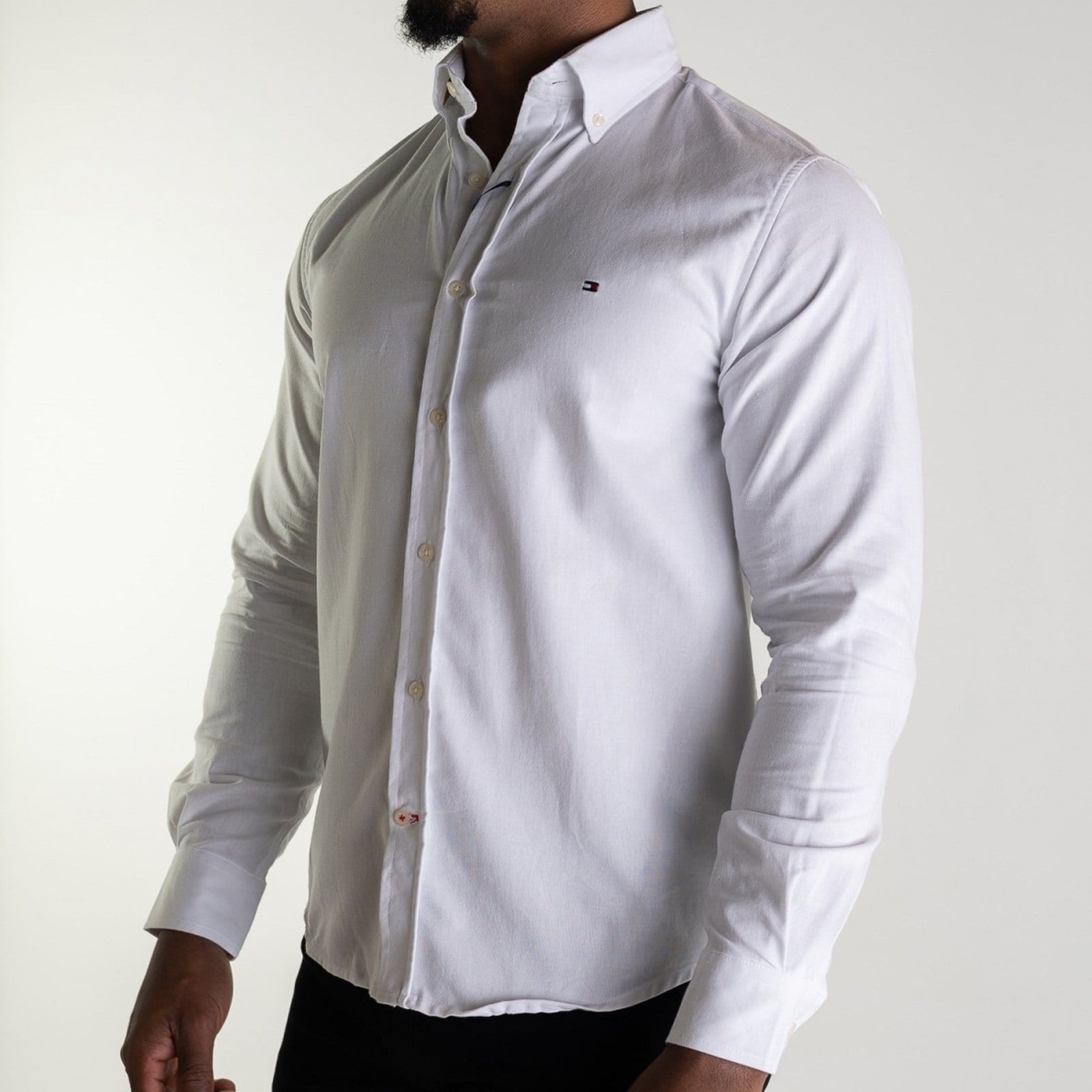 Vista 2 Camisa Tommy Hilfiger Oxford Regular Fit Branca Tommy Hilfiger branco