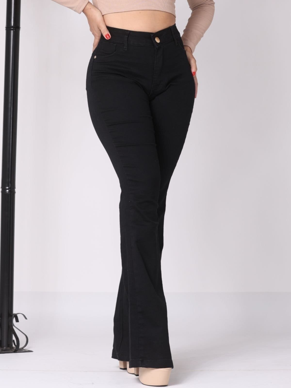 Calça Donna De Paula Flare Preta Boca De Sino Cintura Alta Empina Bumbum