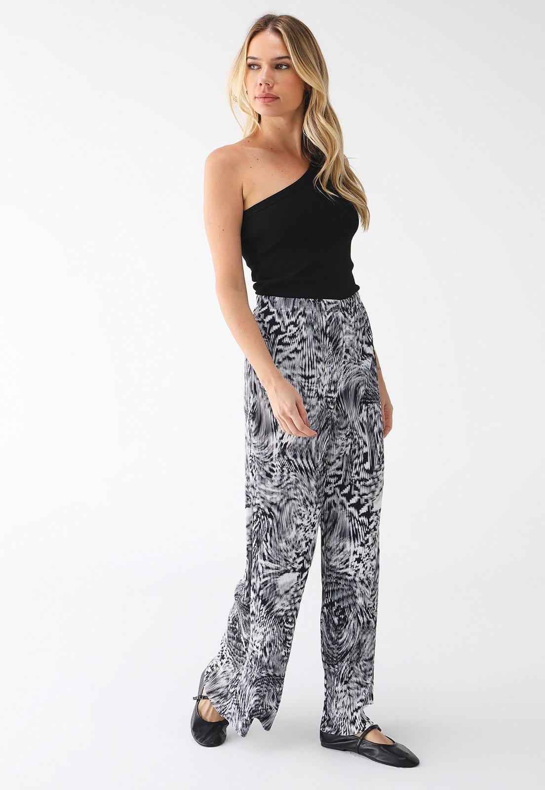 Vista 2 Calça TOPSHOP Reta Plissada Off-White Topshop off-white white