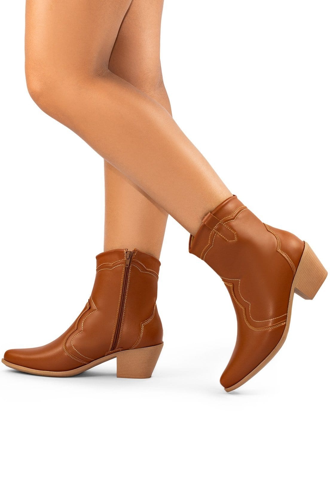 Vista 2 Bota Feminina Western Lumiss Texana Confortável Country Cano Curto Salto Grosso Rodeio Bico Fino LUMISS caramelo