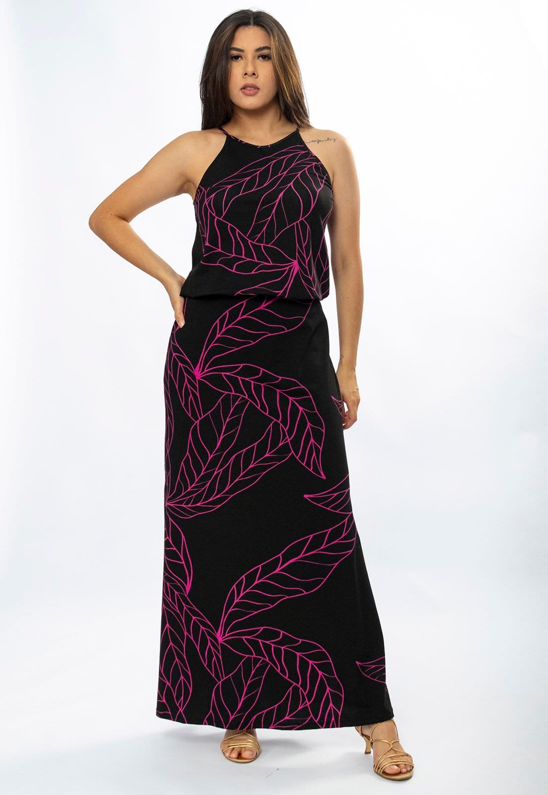 Vista 2 Vestido Longo Cabanafree Malha Trapézio com Elástico na Cintura Antúrios Cabanafree estampado/lilás/pink