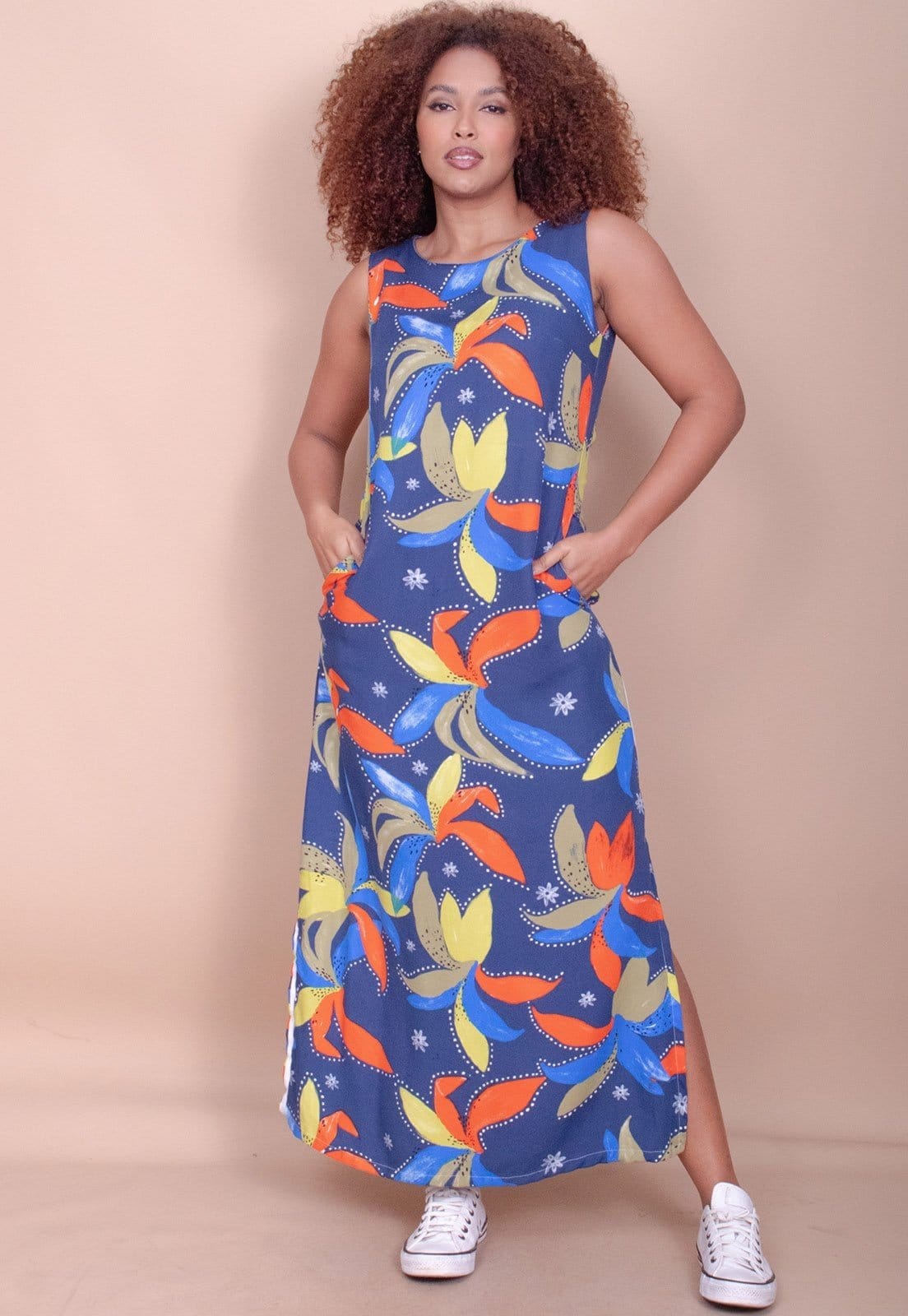 Vestido Longo Cabanafree Plano com Bolso Estampa Maré Vibrante