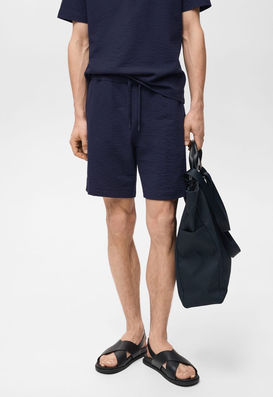 Bermuda Mango Reta Texturizada Azul-Marinho