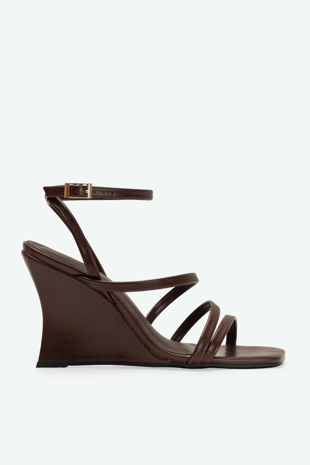 Vista principal Sandália Cléo Suzana Santos marrom
