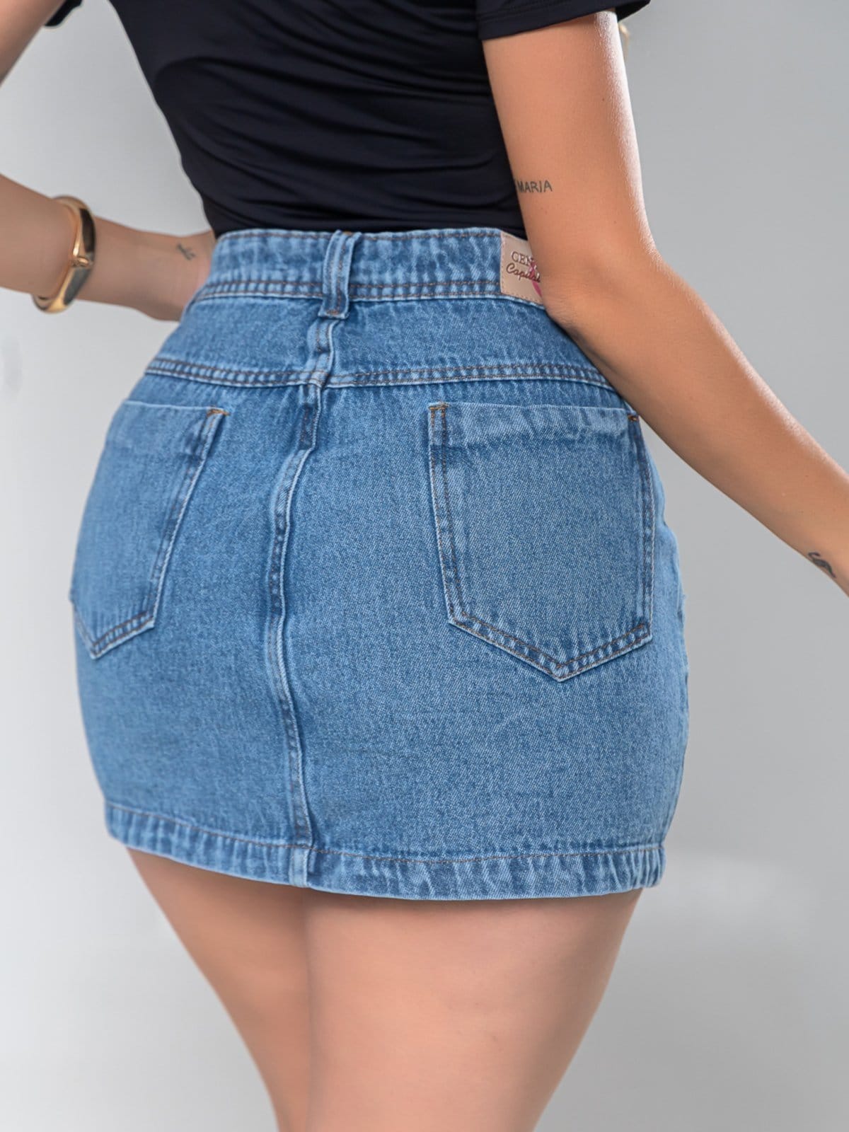 Vista 2 Saia Curta Desfiada KOVALI com Cintura Alta - Estilo Casual e Confortável KOVALI FASHION STORE azul/jeans