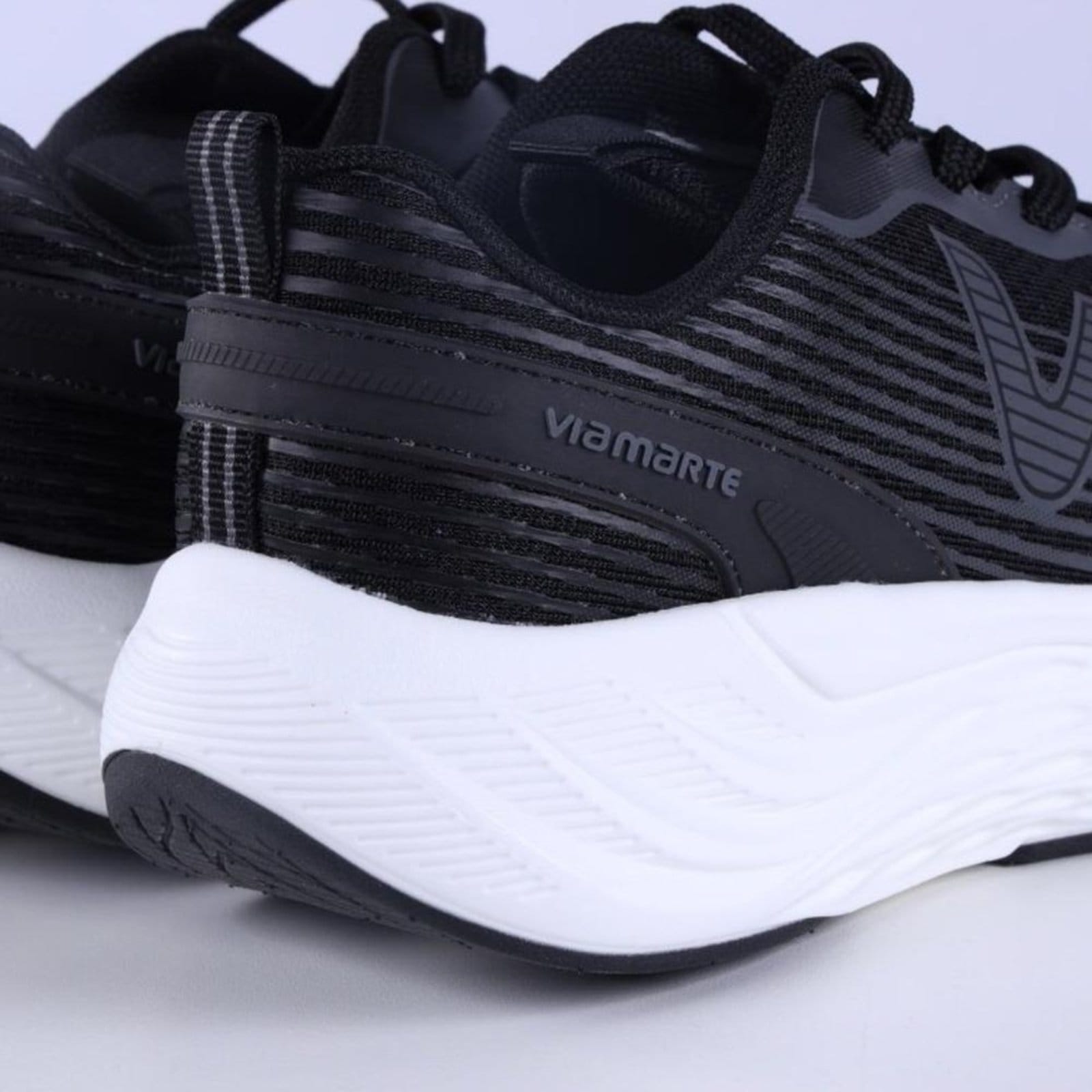 Vista 2 Tênis Running Via Marte Feminino 324-001 Preto VIA MARTE incolor