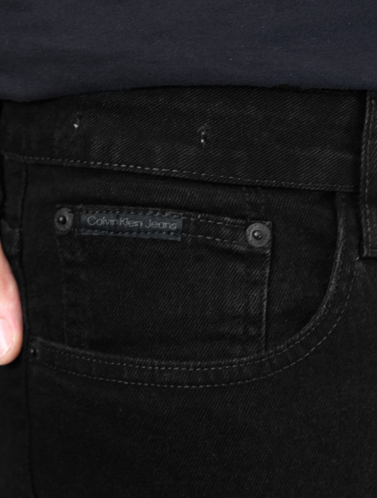 Vista 2 Calça Calvin Klein Jeans Masculina Skinny Five Pockets Tag Preta Calvin Klein preto