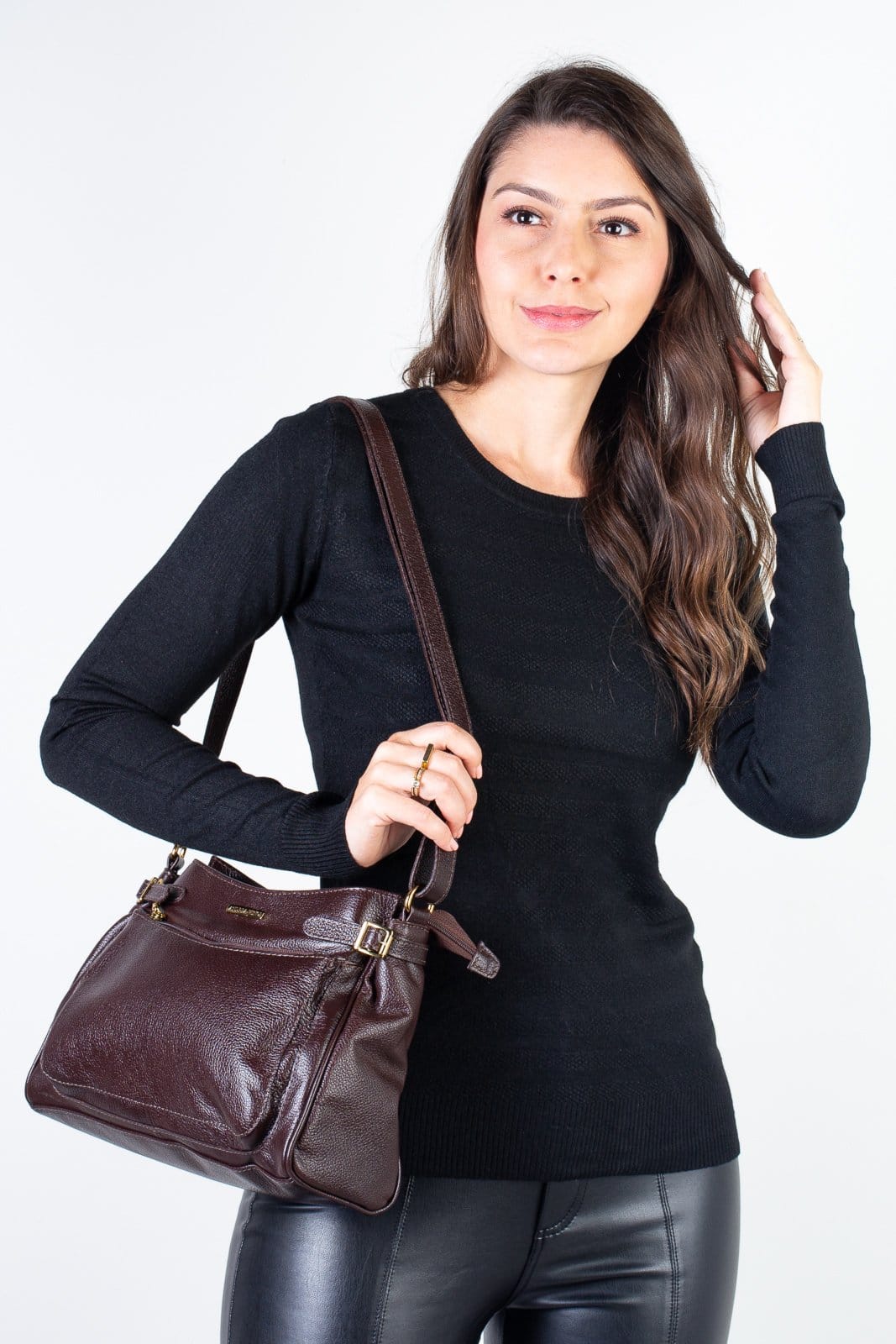 Vista principal Bolsa tiracolo de couro liso Lorena - Café Andrea Vinci azul