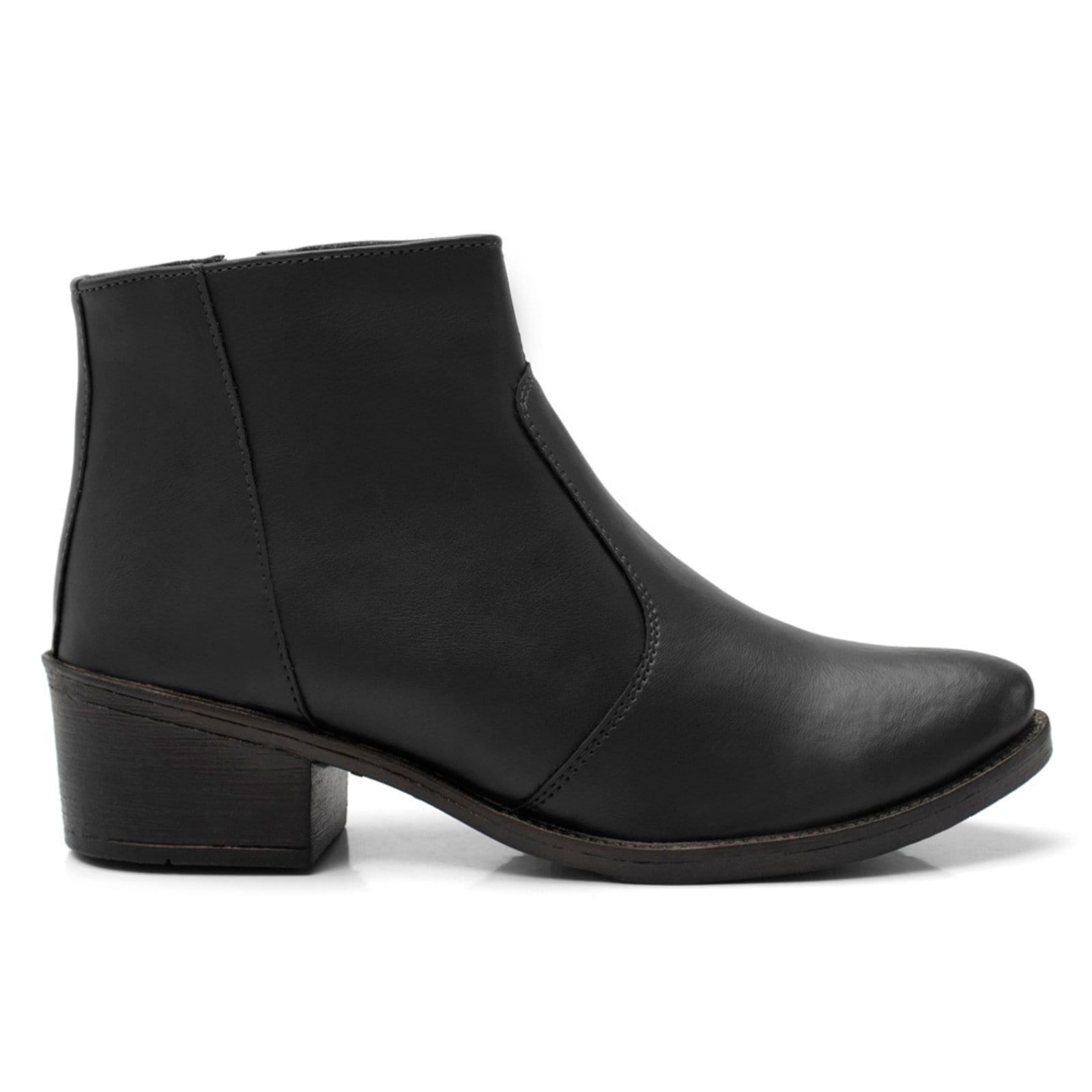 Coturno Feminino Bota Lisa Tratorada Salto Baixo Cano Curto Preta