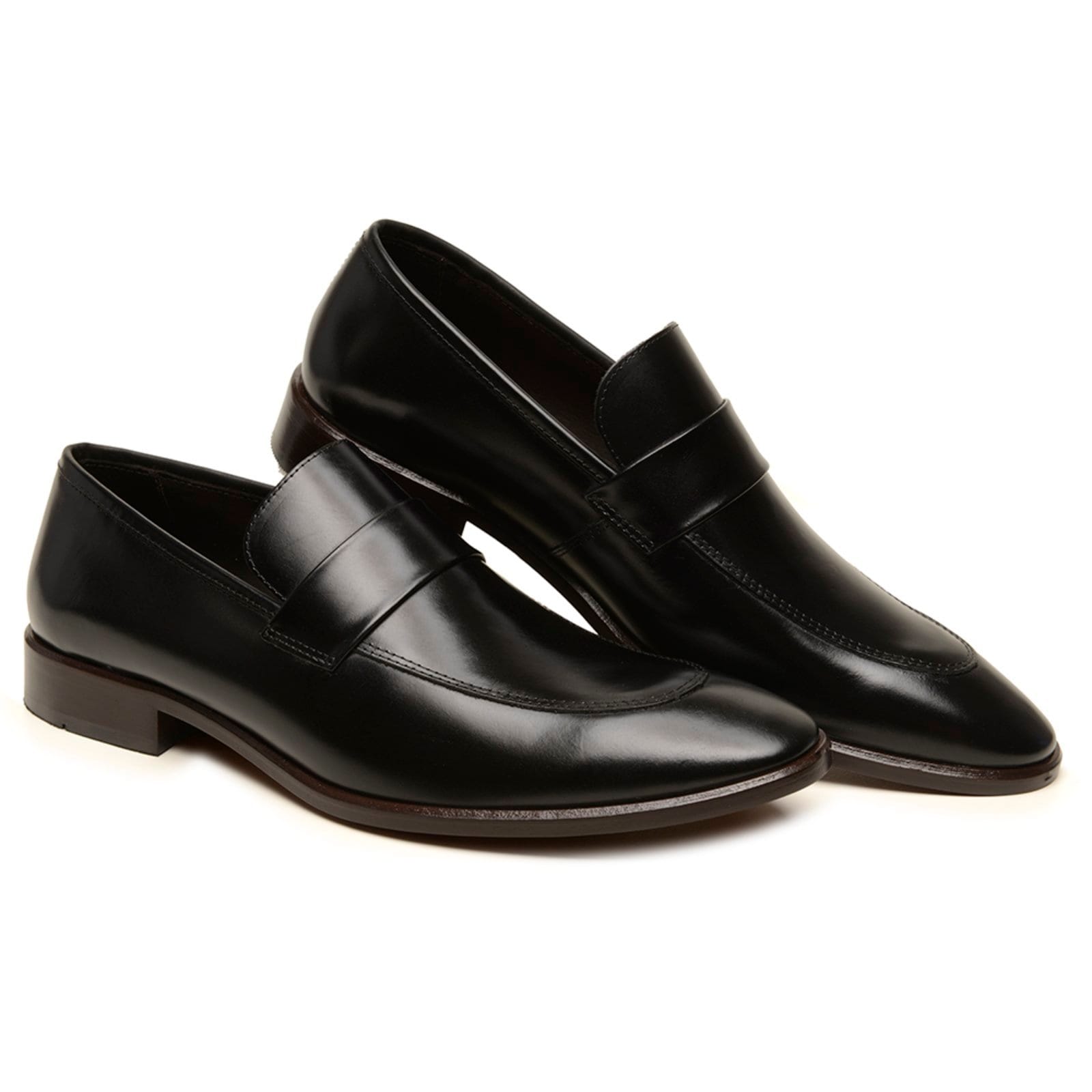 Sapato Masculino De Couro Veritimo Mocassim Social Bico Alongado Estilo Italiano Conforto