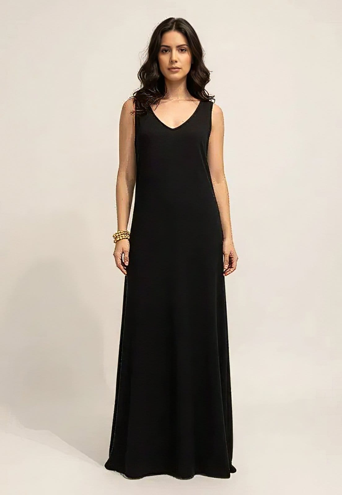 Vista principal Vestido CabanaFree Acaé Longo Regatão Viscose Cabanafree preto