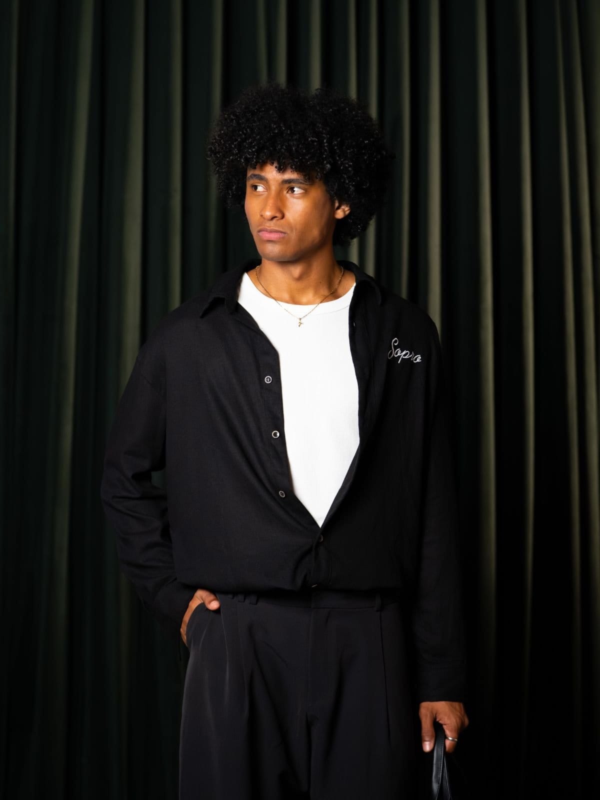 Vista 2 Camisa de Linho Sopro Tradição Sopro preto