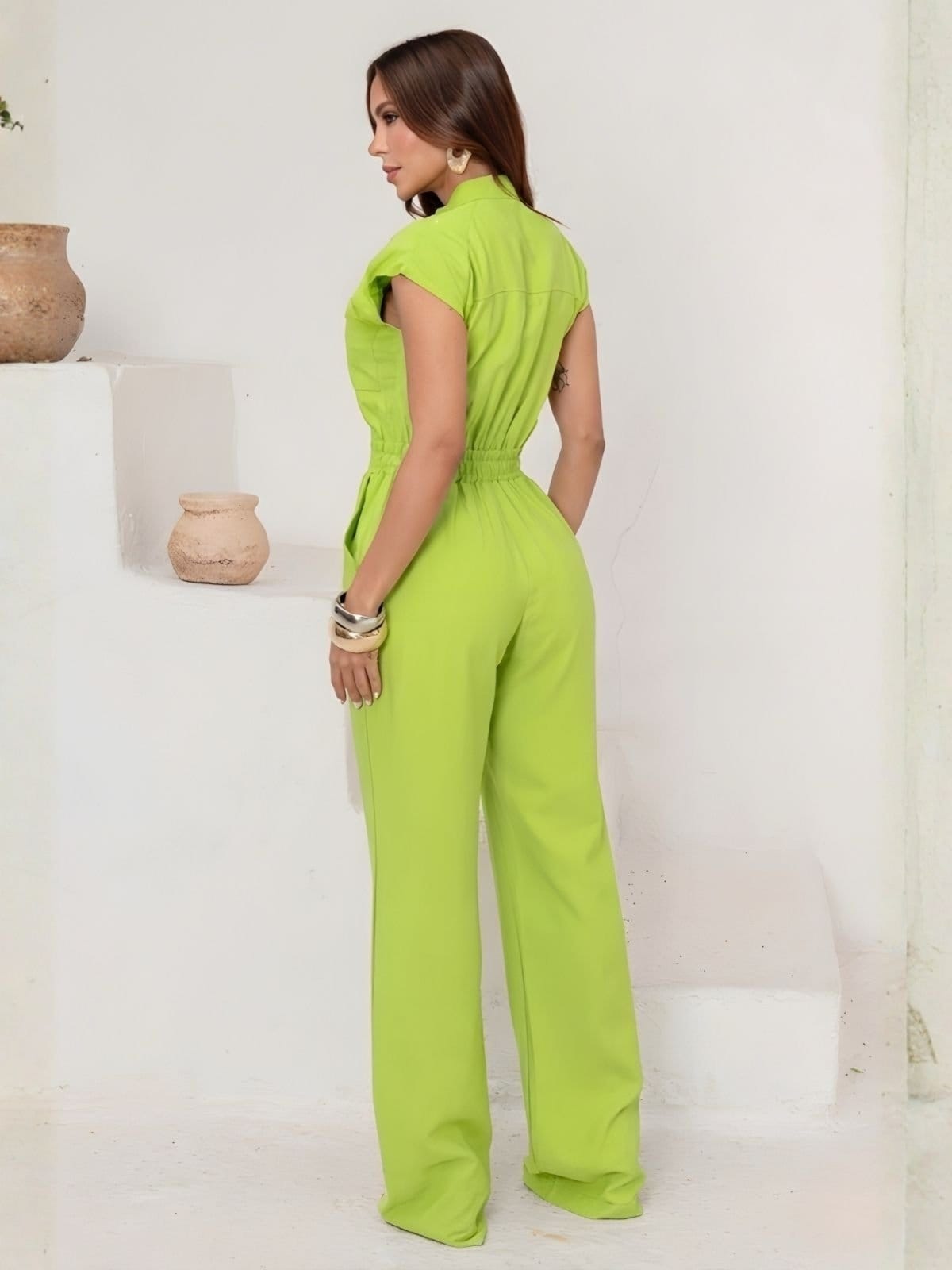 Vista 2 Macacão Divina Gata Cargo Longo Com Zíper Frontal WGSN DIVINA GATA verde